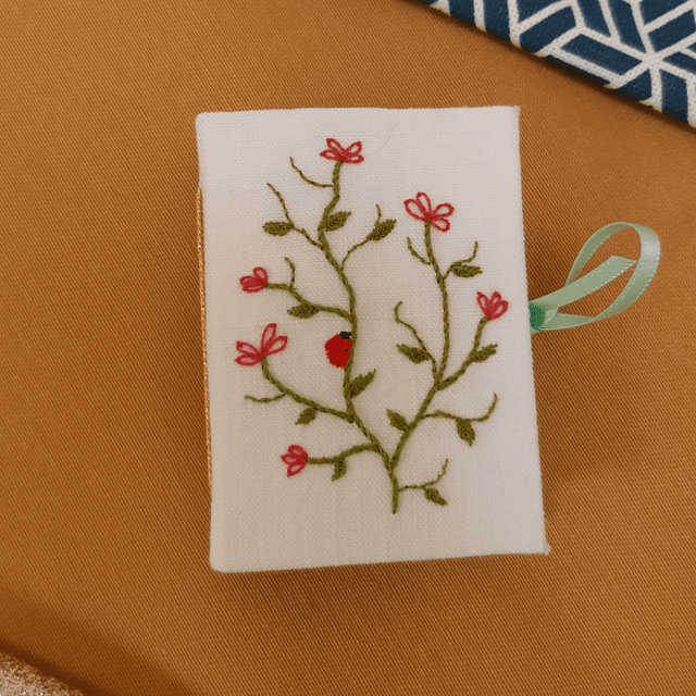 Mini album Jardin de la coccinelle 1