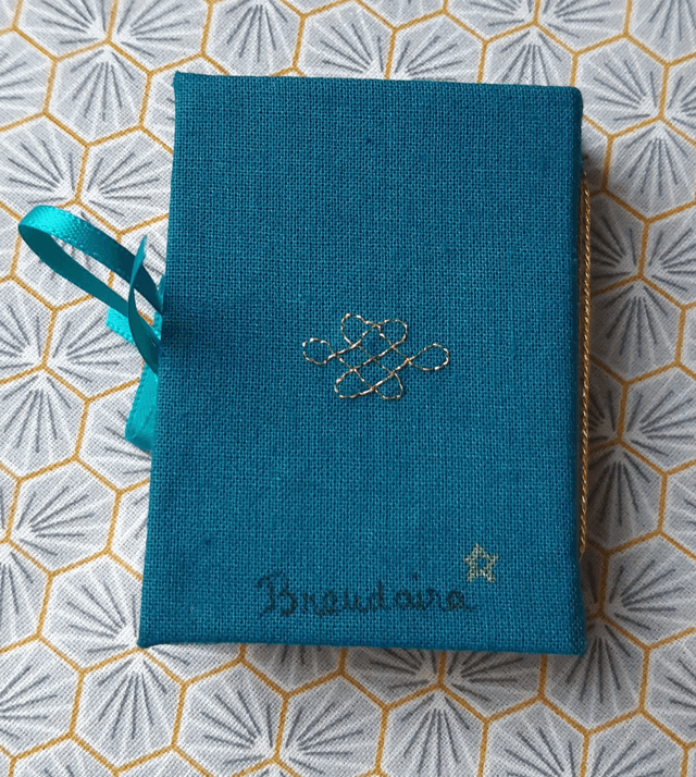 Mini album dragon doré